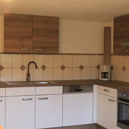 Tummenerhof Apartman *